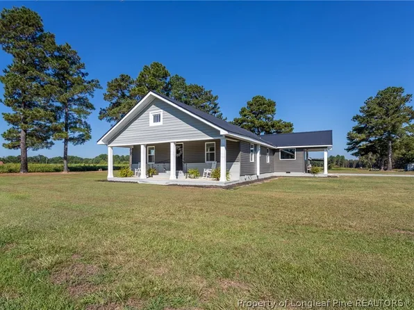 1283 Bethel Baptist Rd, Spring Lake, NC 28390