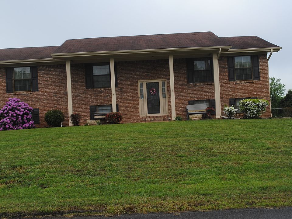 1st image of 8522 Blueberry Ln