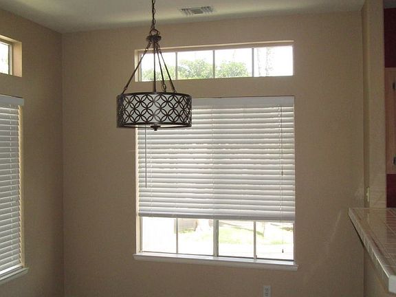 5th image of 12610 Springbrook Dr Unit B