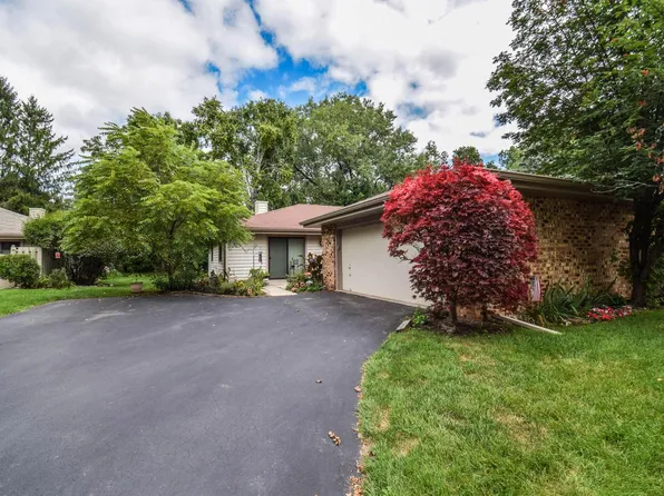 6510 West Aspen Tree COURT, Mequon, WI 53092