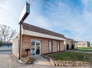 30519 Ford Rd, Garden City, MI 48135