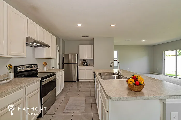 6731 Grace Hammock Rd — Photo 9