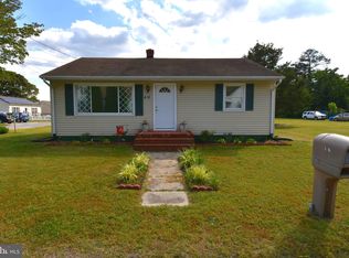 416 E Walnut St, Hebron, MD 21830