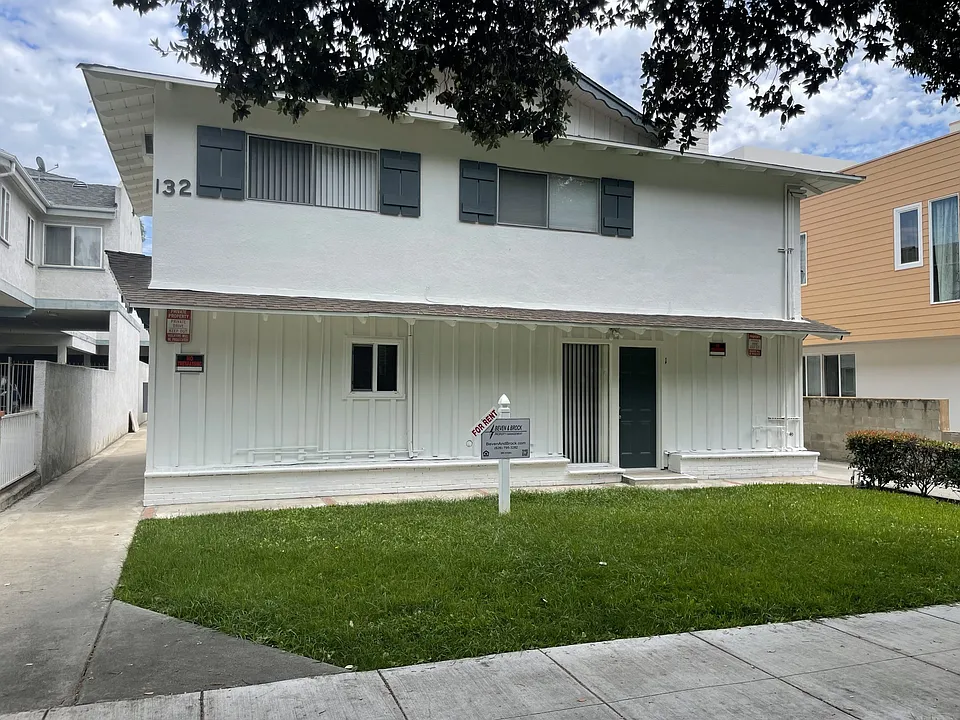 132 N Allen Ave #7