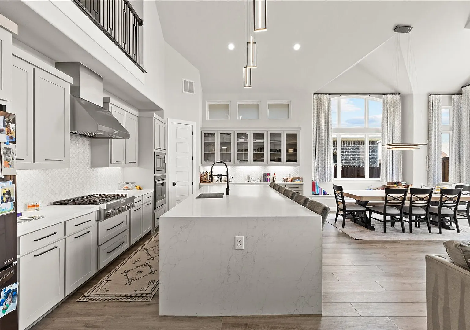 Luxurious in Little Elm — Photo 2
