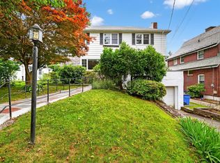 33 Corley St, Yonkers, NY 10701