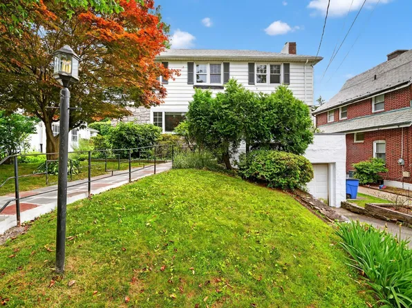 33 Corley Street, Yonkers, NY 10701