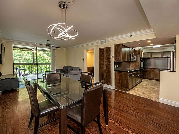 2nd image of 2025 Lavers Cir #1-D-406