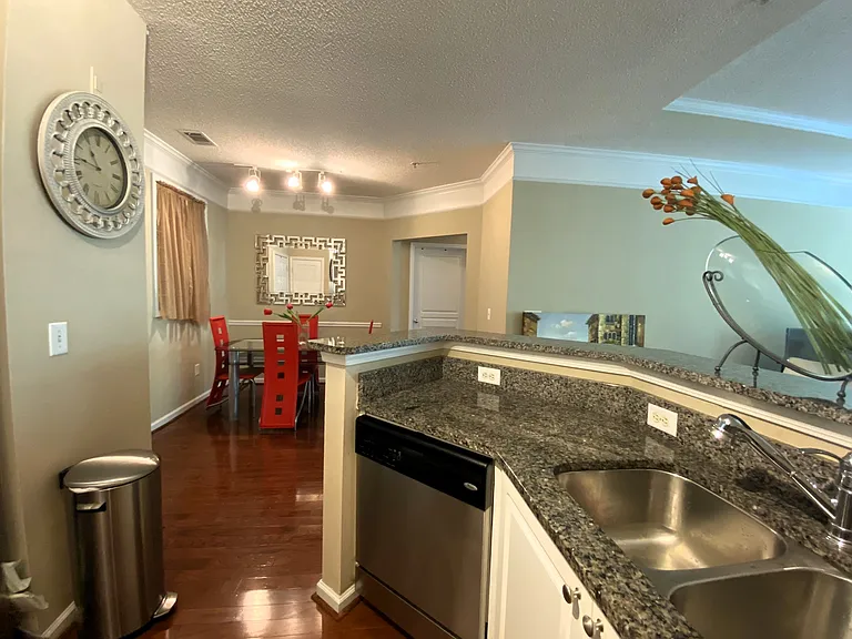 10 Perimeter Summit Blvd NE #4407 — Photo 13
