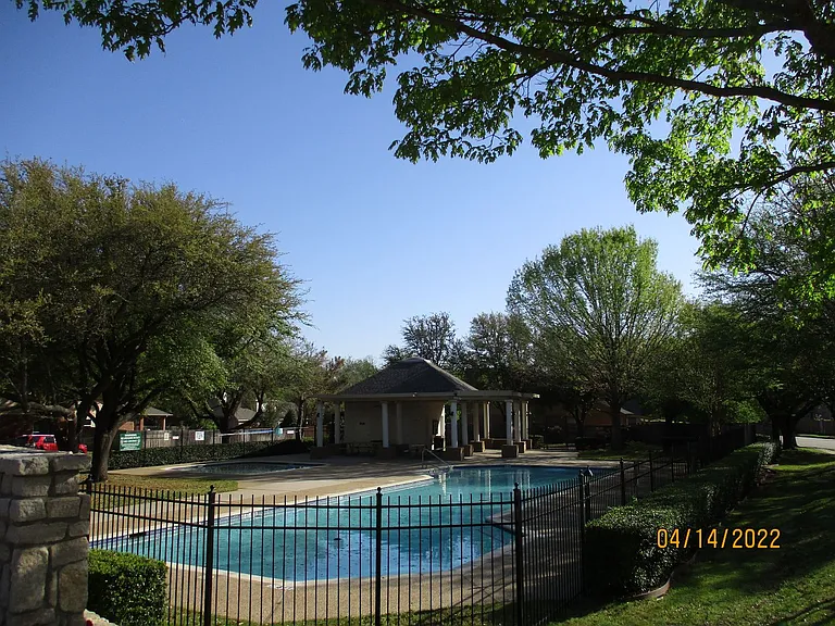 2505 Mesa Glen Dr — Photo 68