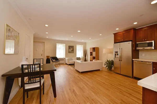 Sold by Nest Seekers International | media 1
