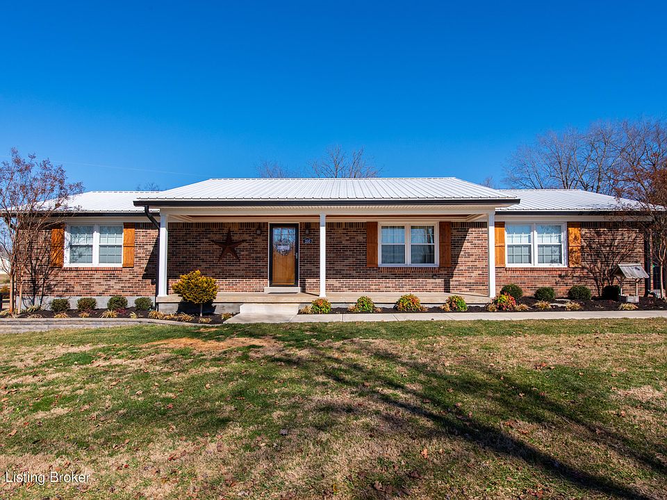 1st image of 386 Crumbacker Ln