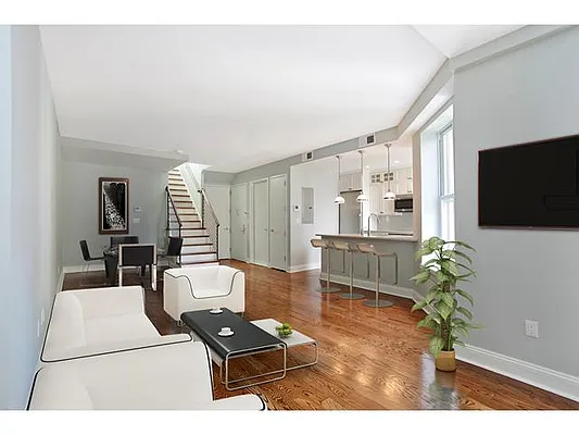 Rented by Douglas Elliman | media 15