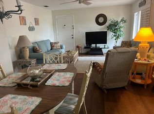 10038 62nd Ter N APT 8, Saint Petersburg, FL 33708