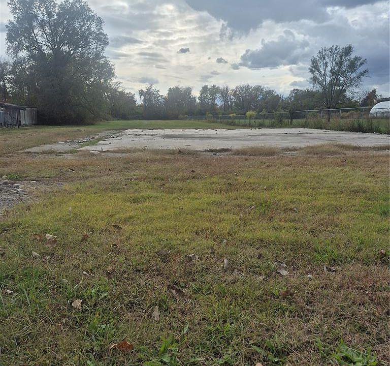 2nd image of 6330 Church Rd