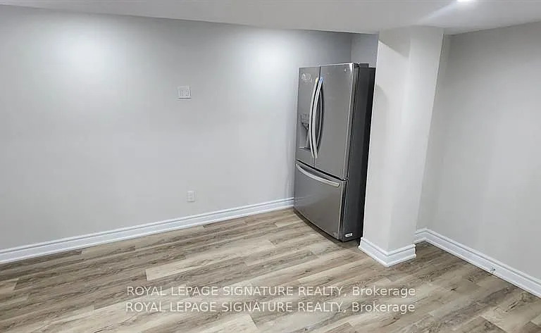 25 Lyle Dr #LOWER — Photo 4