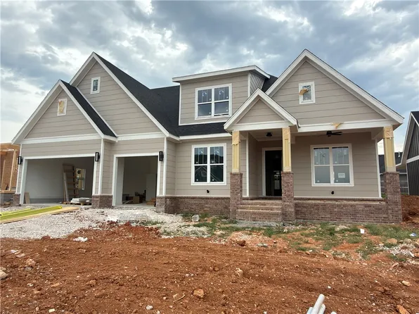 6507 S 60th St, Rogers, AR 72758
