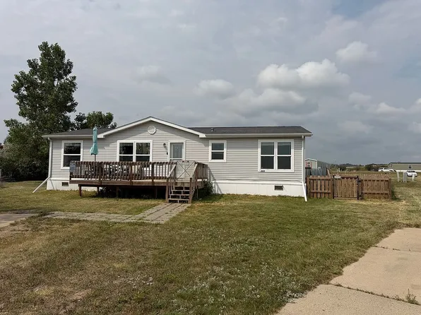 2223 33rd Ter, Williston, ND 58801