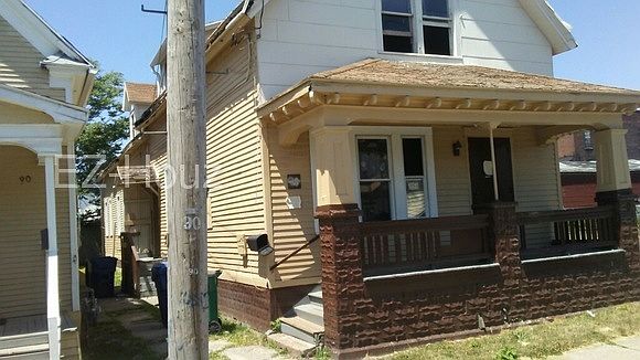 1st image of 94 Warren Ave