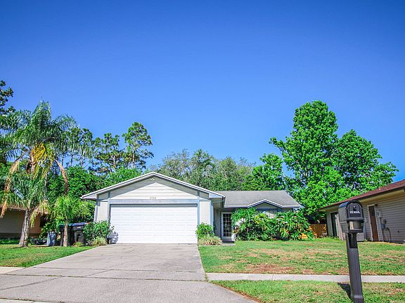 4th image of 2904 Curry Woods Dr