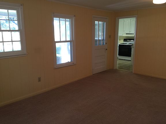 LIVING ROOM WITH WINDOWS