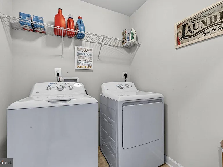 7314 Taylors Hill Ln — Photo 23