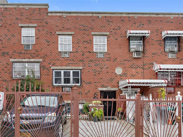 1821 Mohegan Avenue, Bronx, NY 10460
