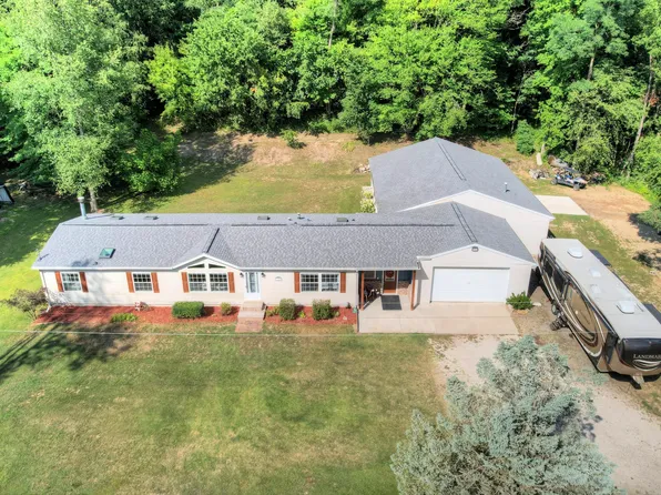 11560 Lewis Rd, Plainwell, MI 49080