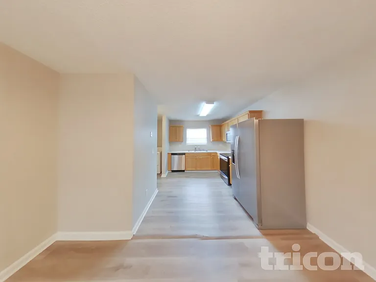 236 Galway Ln — Photo 6