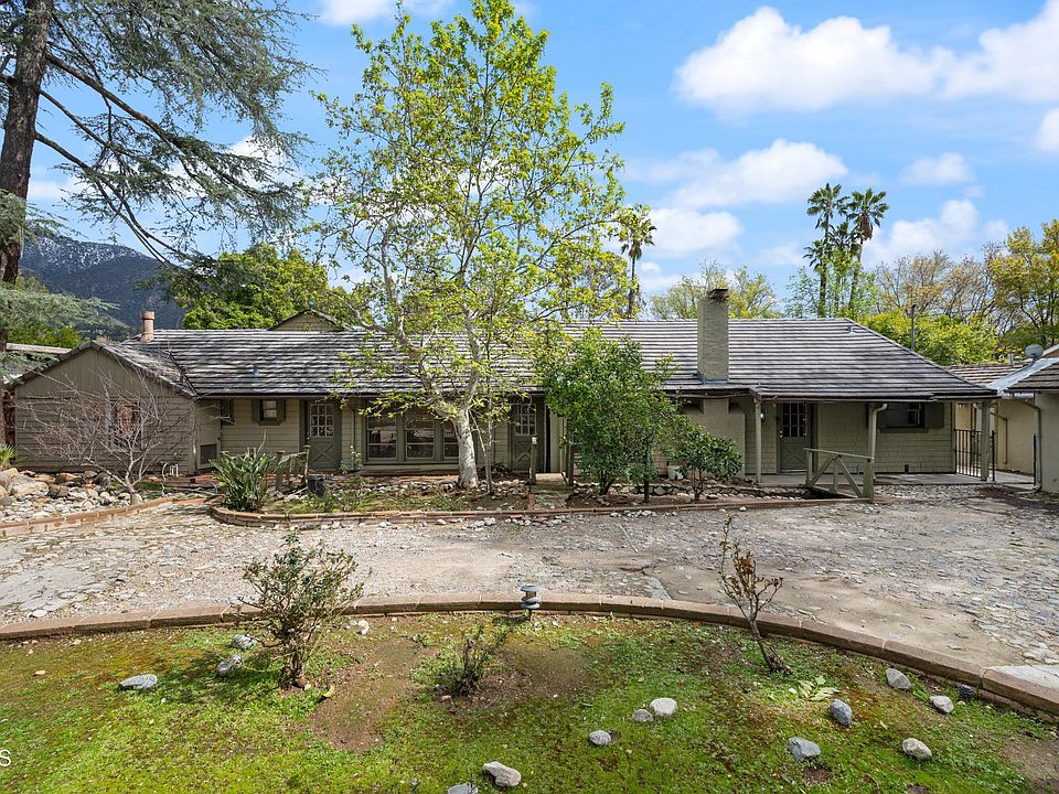 1st image of 1534 N Altadena Dr