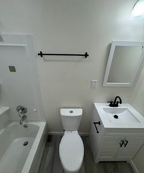 5700 Eastwood Dr — Photo 13