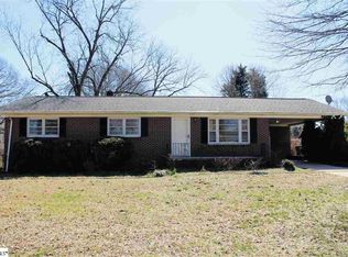 108 Claxton Dr, Greenville, SC 29617