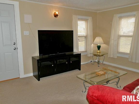 5th image of 309 Hopkins St