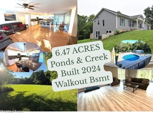 232 Meador Ln, Vine Grove, KY 40175