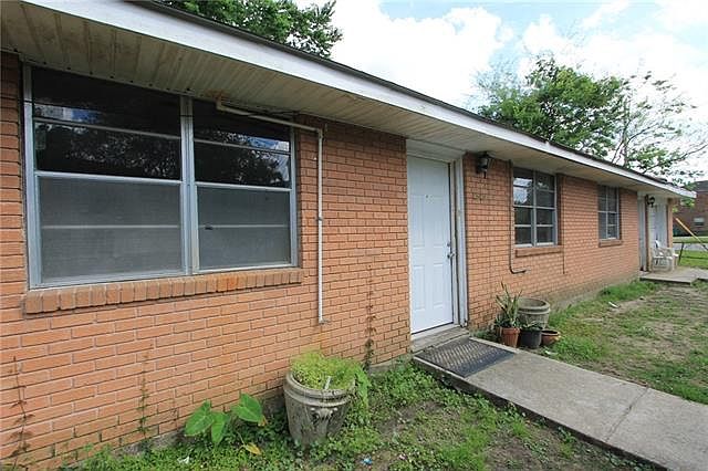 1st image of 4546 Park Dr S