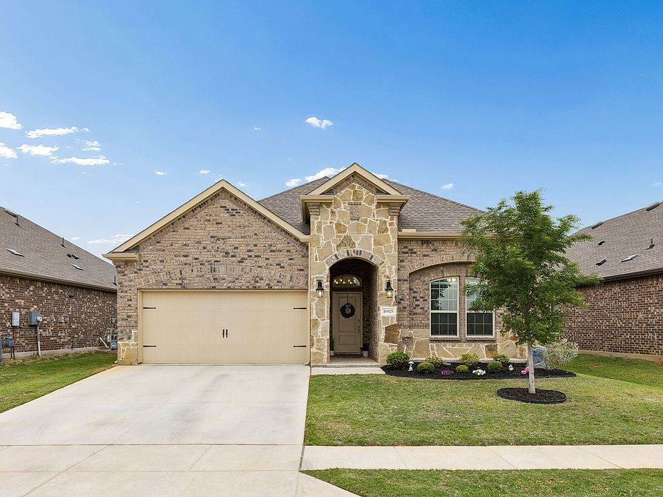 1st image of 10925 Autry Ridge Ln