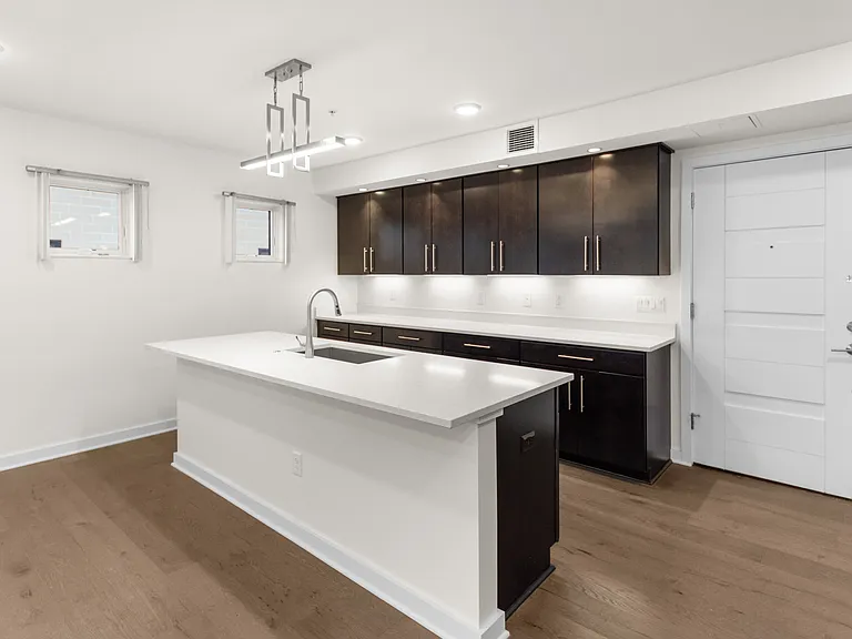 462 W Stadium Blvd #1 — Photo 43
