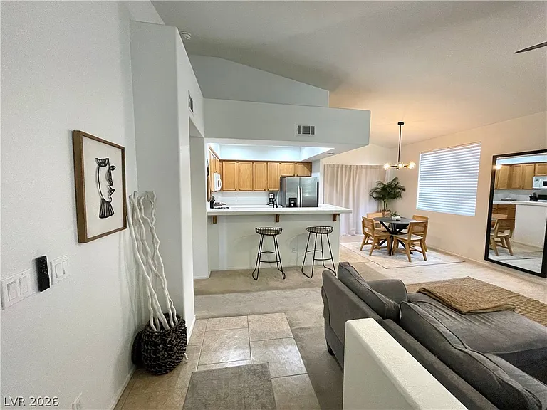 9901 Trailwood Dr #2128 — Photo 4