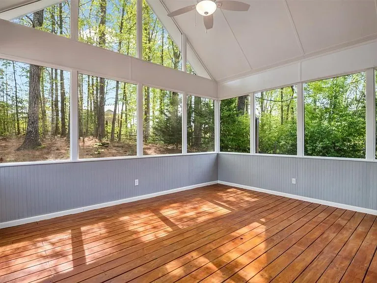 4735 Dartmoor Ln — Photo 14
