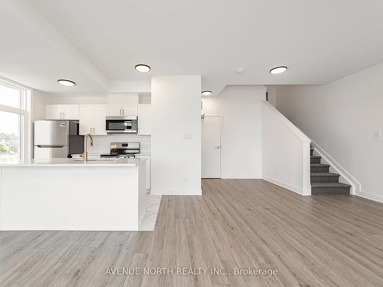 1055 Cedar Creek Dr #F — Photo 16