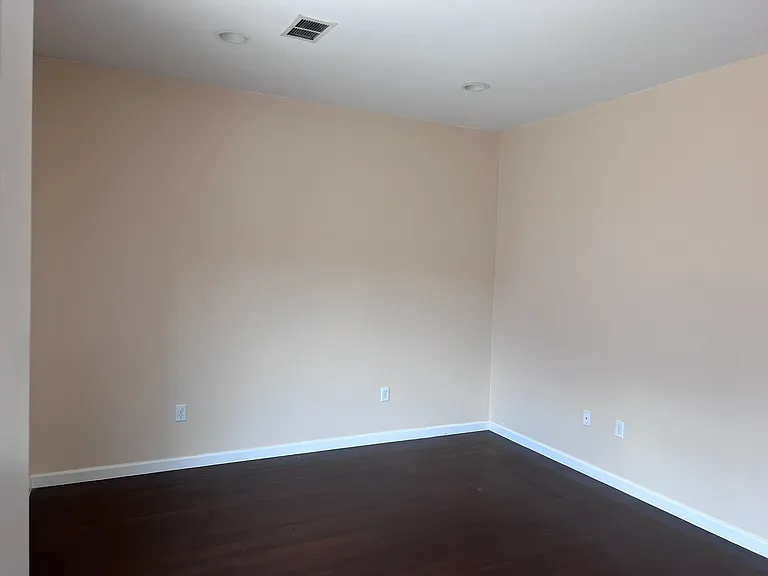 43 Ravine Ave #1 — Photo 14