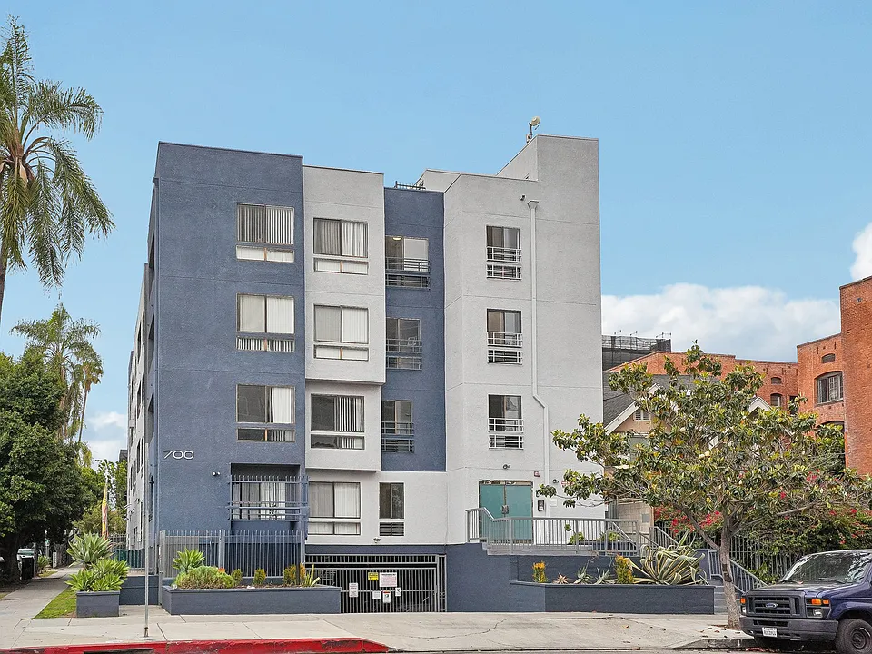 700 S. Berendo Ave