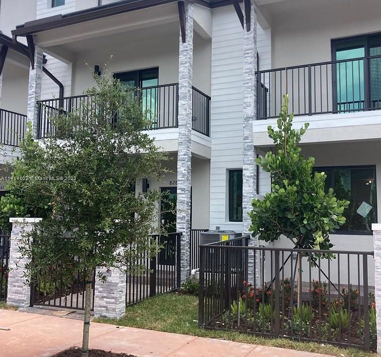 1st image of 8286 NW 43rd St #8286