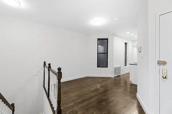 Rented by REAL New York | media 8