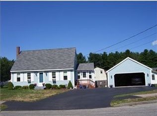 21 Greenfield Ln, Biddeford, ME 04005