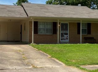 718 McAuley Cir, West Memphis, AR 72301