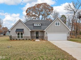 698 Rambin Rd, Stonewall, LA 71078