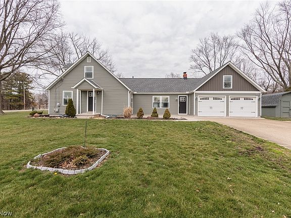 3rd image of 9985 Mount Eaton Rd