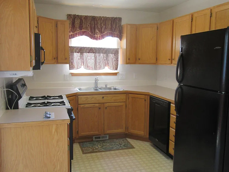 7688 N Heartland Dr — Photo 4