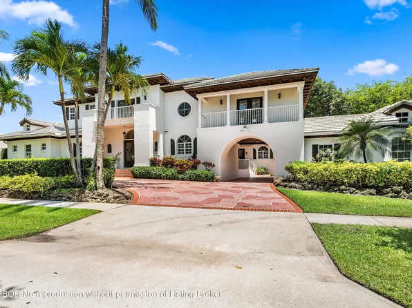 2 Firestone Cir, West Palm Beach, FL 33401